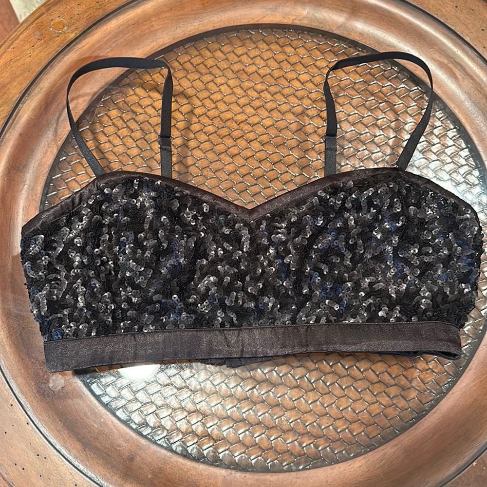 Guess sequin top